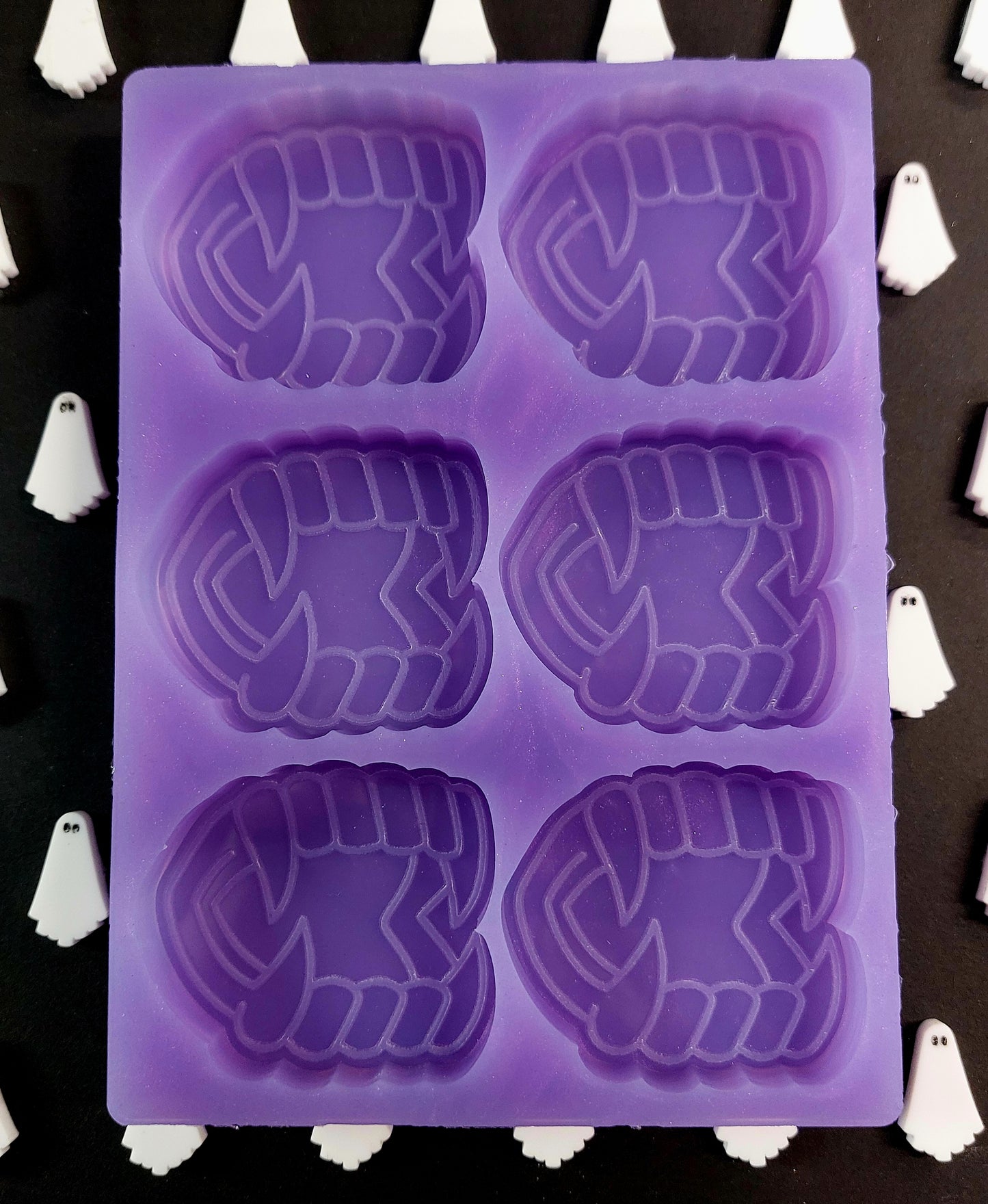 Vampire Teeth 4 cell Silicone Mould for wax, resin, soap etc