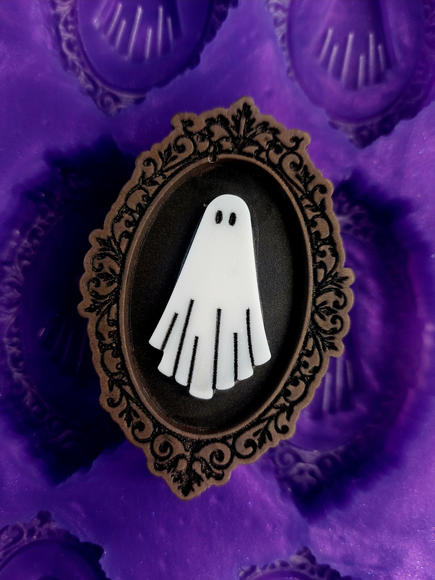 Small Vintage Ghost Frame 6 Cell Silicone Mould for wax, resin, soap etc