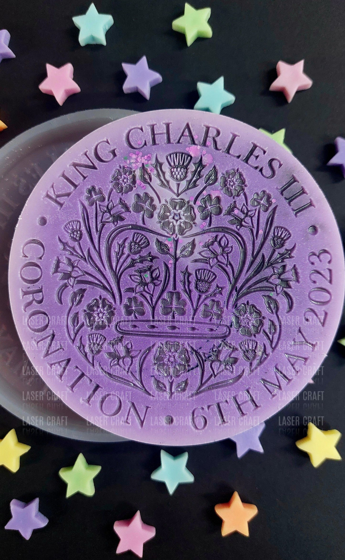 King Coronation Small Disc Mould for wax, resin, jesmonite etc