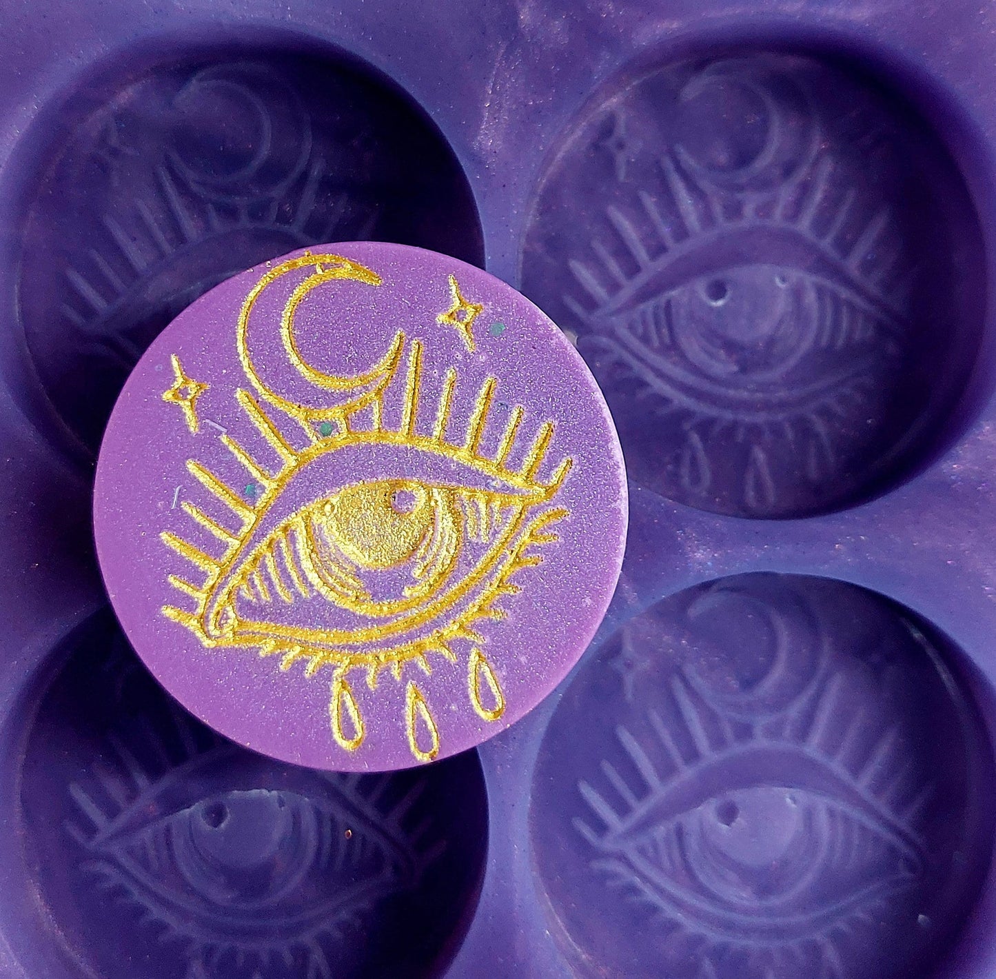 Mystic Eye Discs 6 Cell Silicone Mould for wax, resin and more