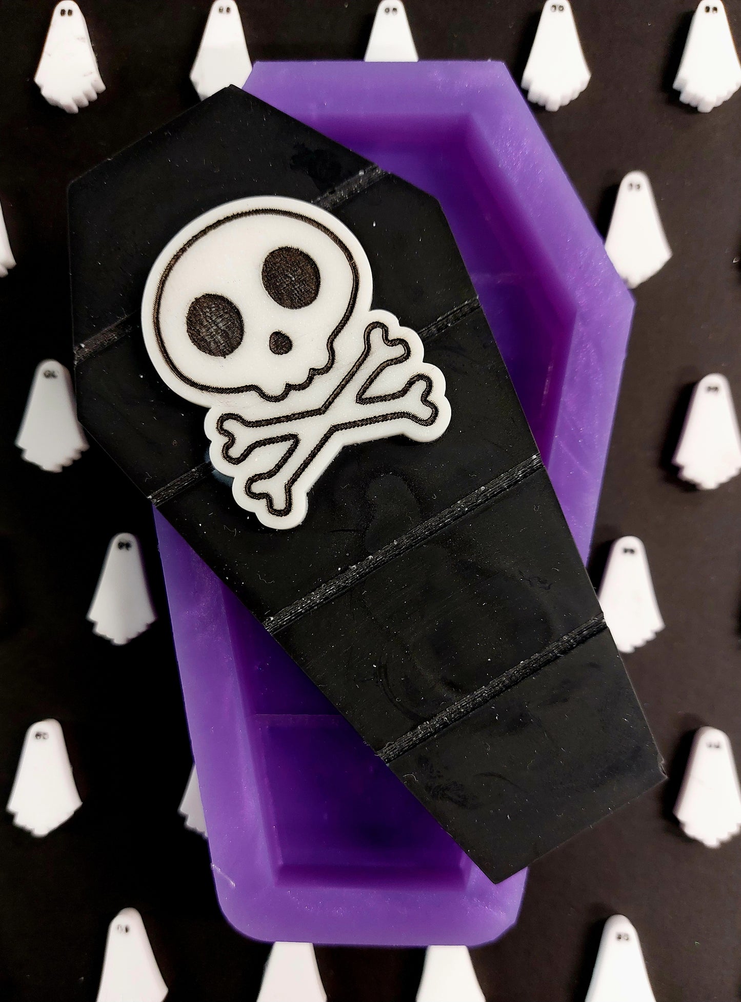 Skull and Crossbones Coffin Snapbar Silicone Mould for wax, resin, jesmonite, soap etc