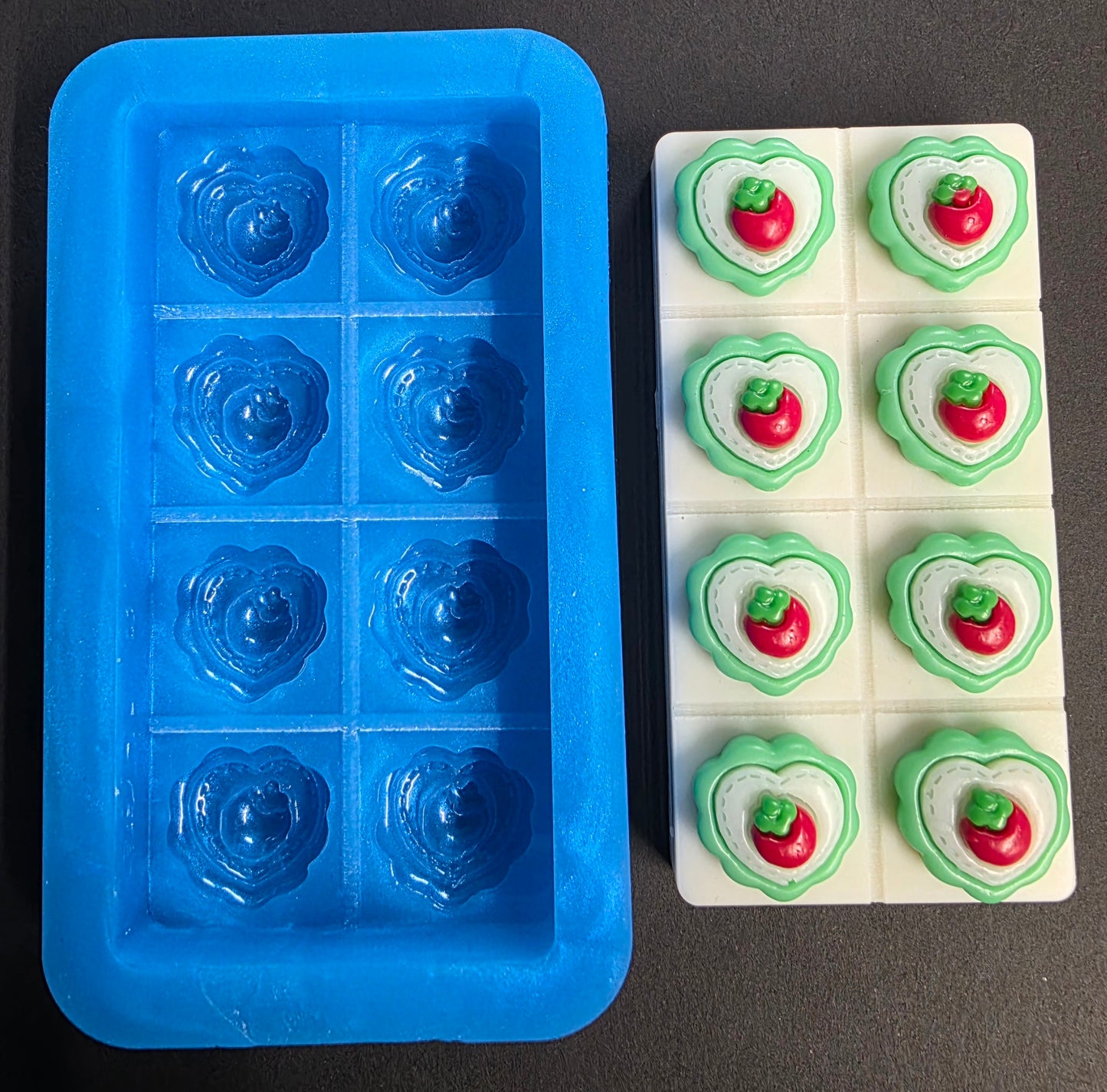 Strawberry tops snap bar silicone mould for wax and more