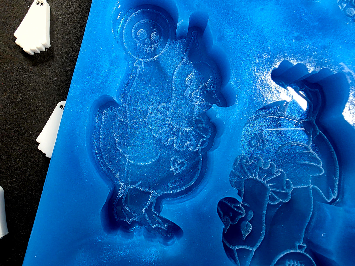 Clown Goose 6 cell silicone mould for wax melts, resin, soap, jesmonite