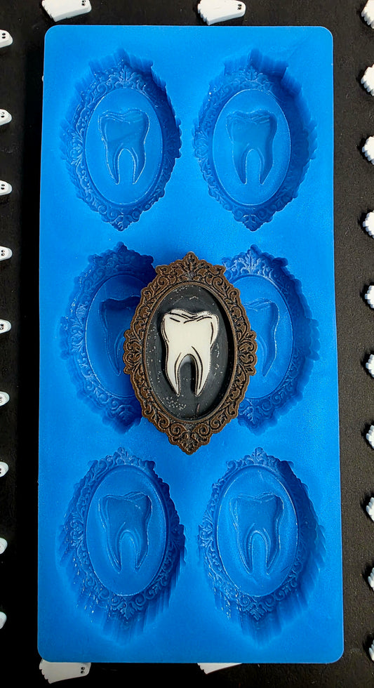 Small Vintage Tooth Frame 6 Cell silicone mould for wax melts