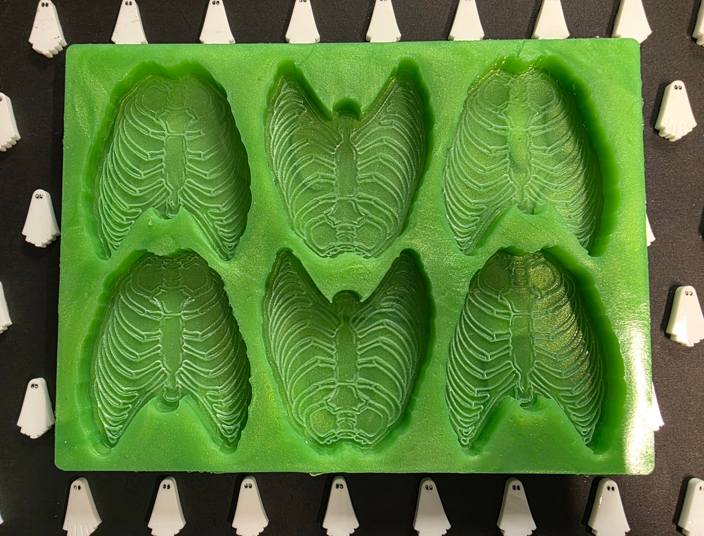 Ribcage 6 cell silicone mould for wax melts, resin, jesmonite etc