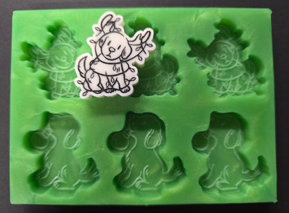 Christmas Puppies lights and bauble design 6 cell Silicone Mould for wax melts, resin and more