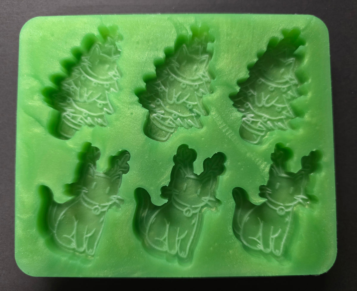 Christmas Kittens Reindeer And Tree Design Silicone Mould For Wax Melts, Resin Craft and more (6 Cell)