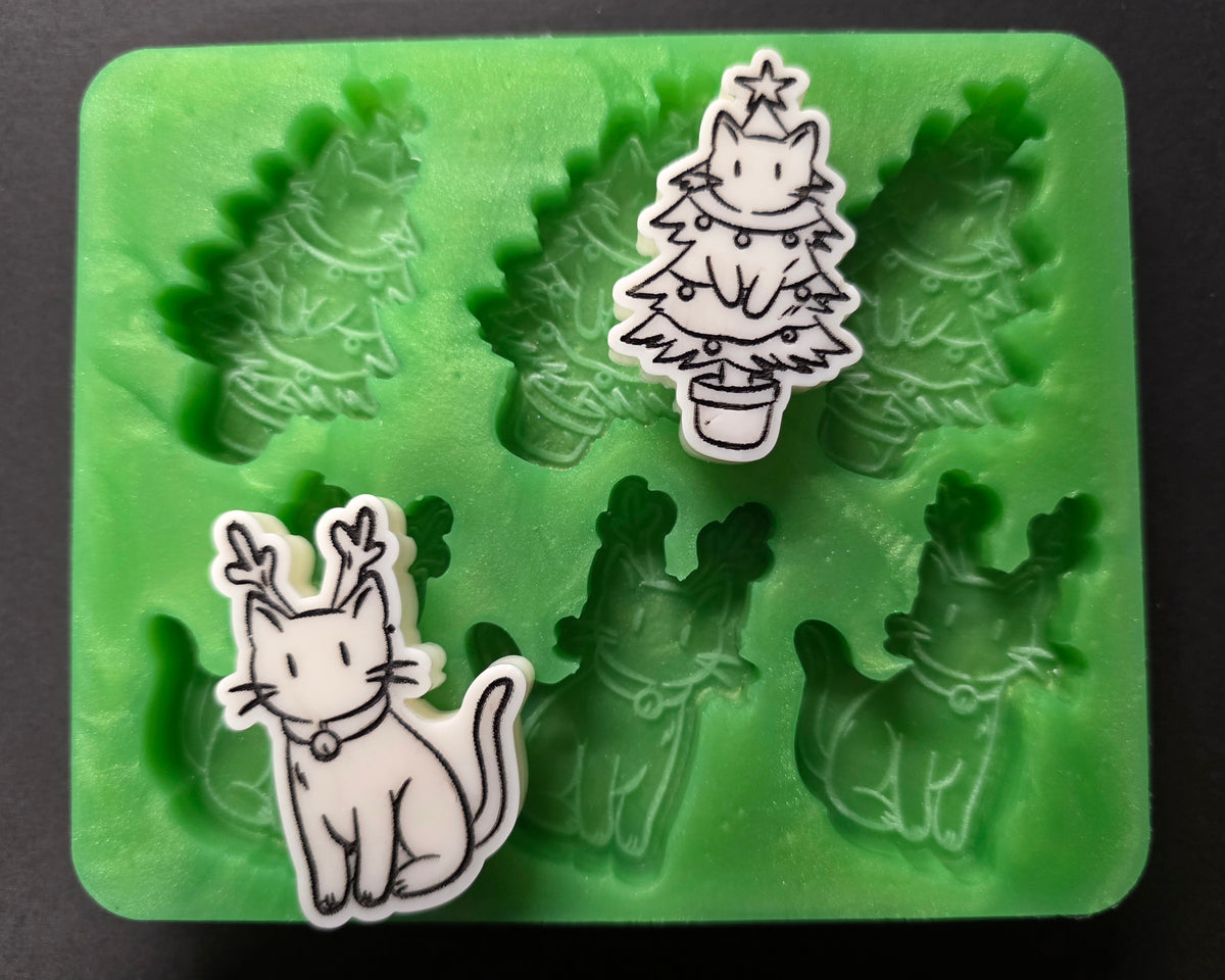Christmas Kittens Reindeer And Tree Design Silicone Mould For Wax Melts, Resin Craft and more (6 Cell)