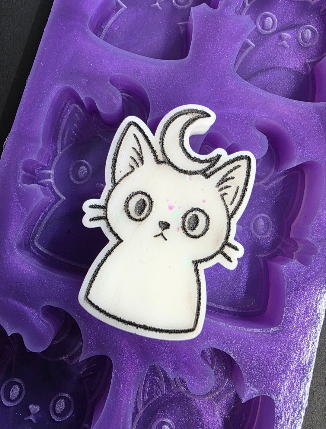 Moon Cat 6 Cell Silicone mould for wax, soap, resin, jesmonite etc