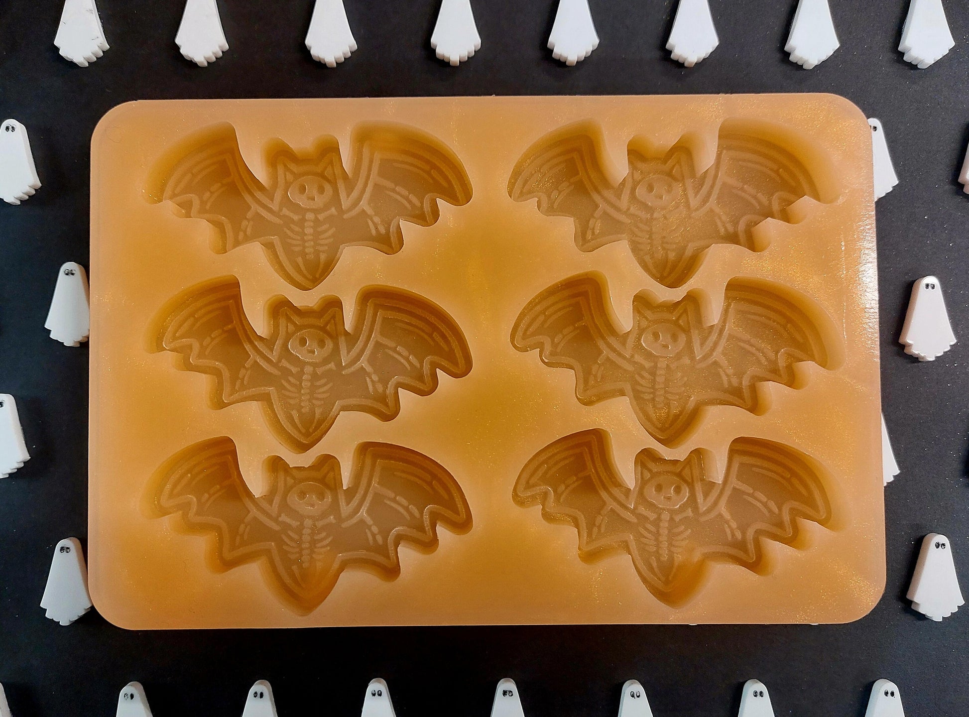 Skeleton Bats 6 Cell Silicone Mould