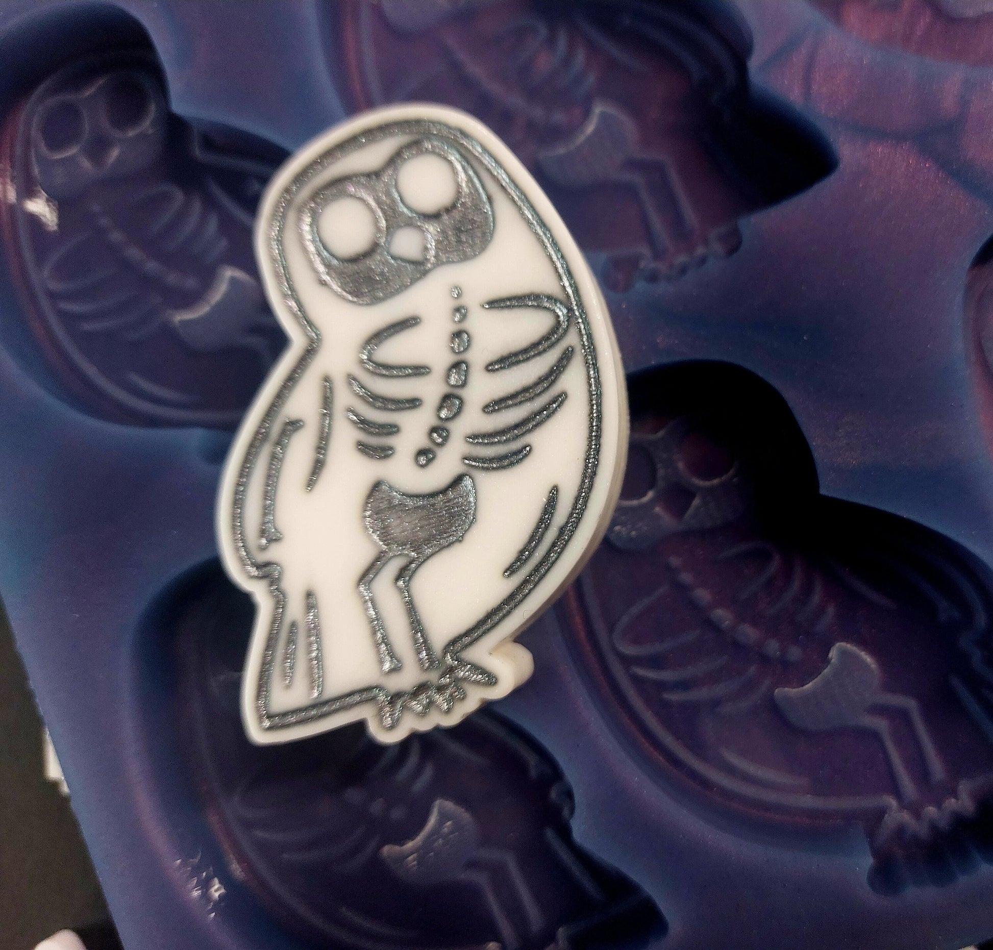 Skeleton Owl 6 Cell Silicone Mould