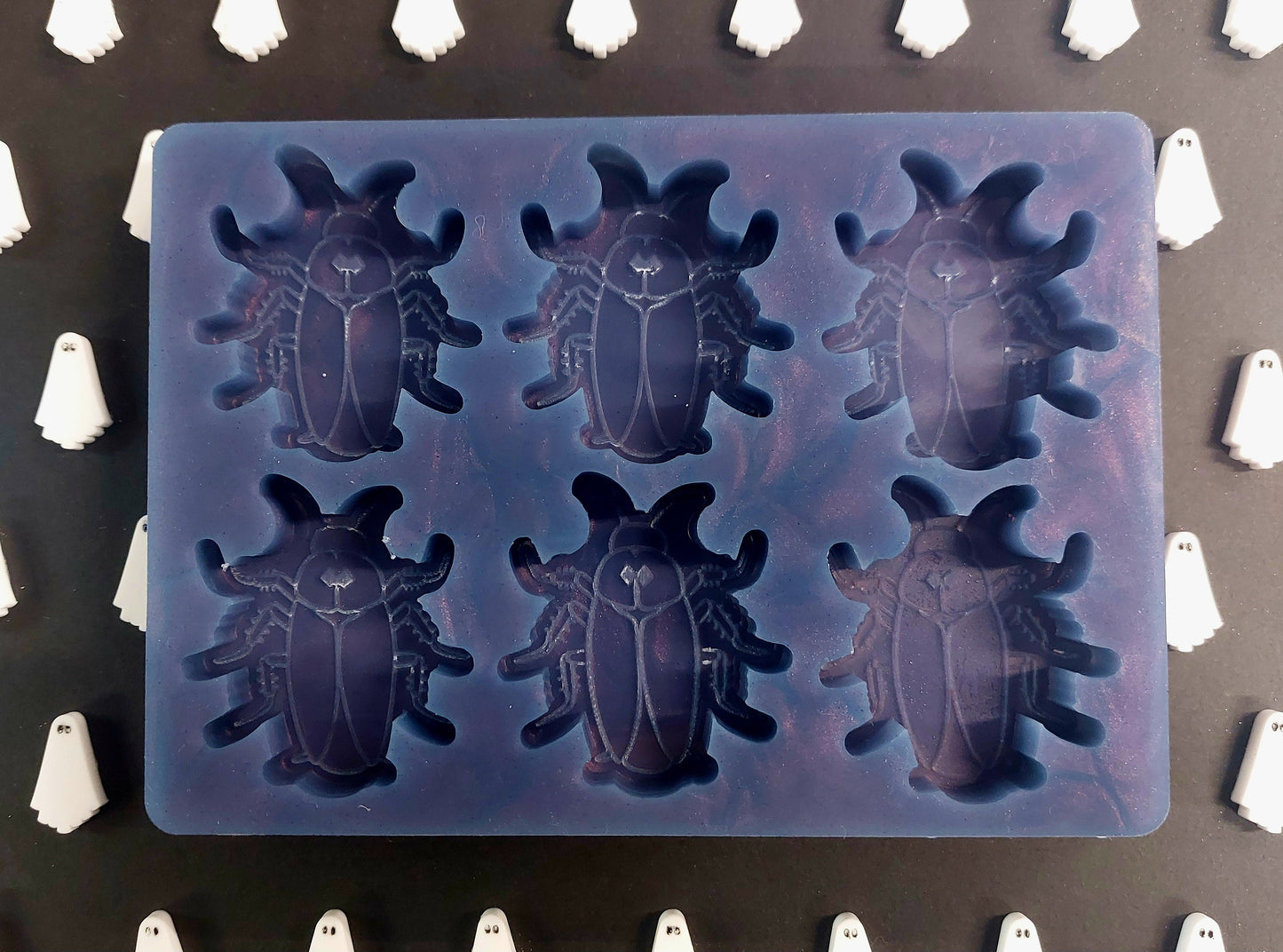 Beetle 6 Cell Silicone Mould