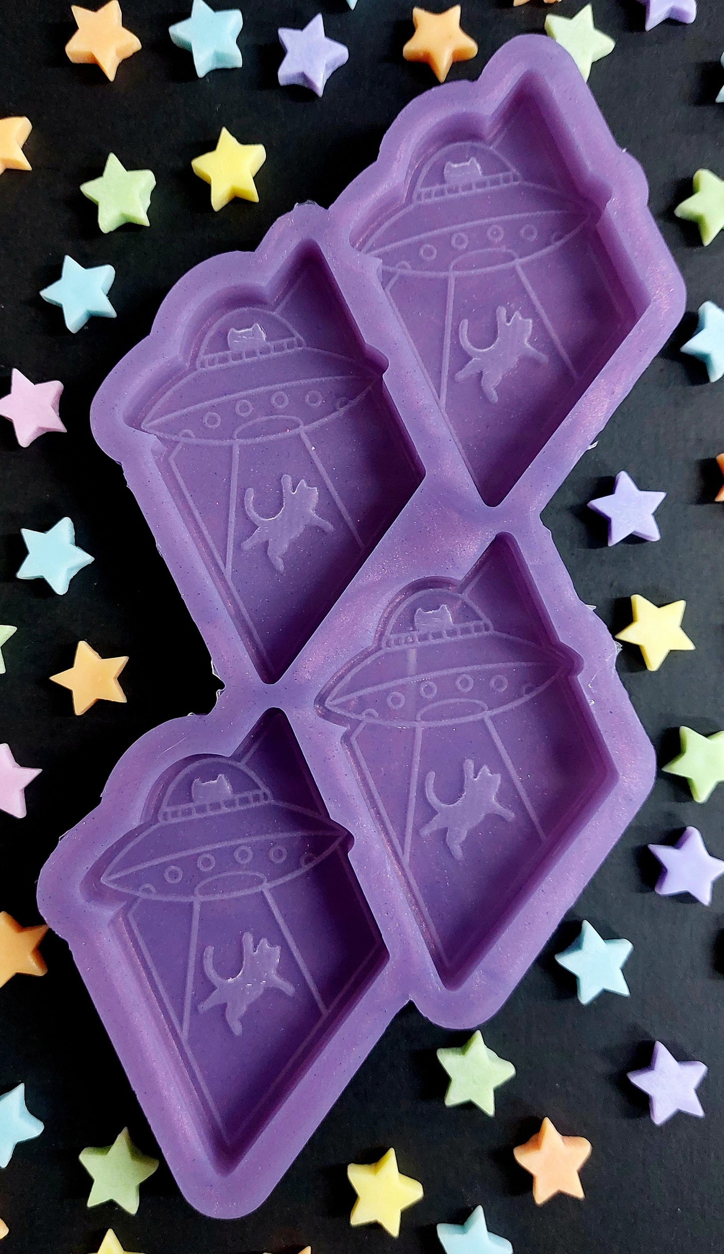 UFO Cat 4 Cell Silicone Mould for wax, resin and more